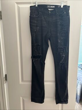 BKE Men’s Black Slim Distressed Jeans